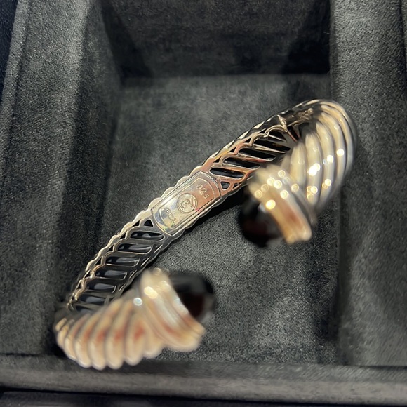 100% Authentic David Yurman onyx bracelet - Picture 3 of 4
